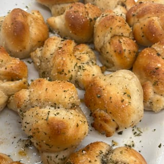 Garlic Knots