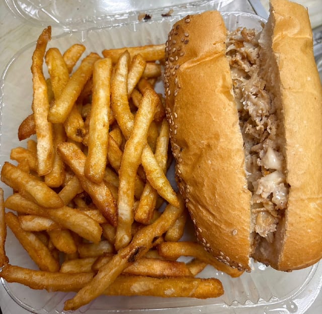5in Chicken Cheesesteak W/FF.