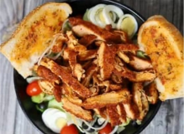 Buff Crispy Chick Salad.