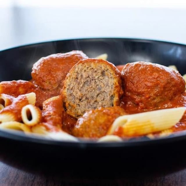 Pasta W/Meatballs.
